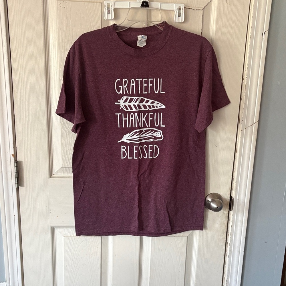 Grateful Thankful and Blessed SS Tshirt. Size medium